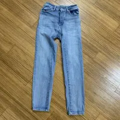 Item thumbnail for item 7b4bf37c-ea86-42a8-882c-8816bea48a31