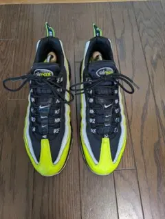 Item thumbnail for item f20f17ce-fde8-485c-be7b-0fb7f71c790a