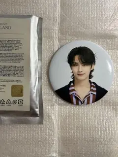 2025年最新】セブチ 缶バッジの人気アイテム - メルカリ