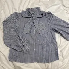 INGNI　ストライプ リボン長袖シャツ