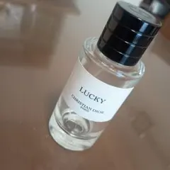 Christian Dior LUCKY 香水 空き瓶、ケース付きです。