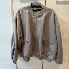 ZARAフェイクスエードブルゾン