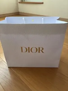 Dior ショッパー ホワイト リボン付き