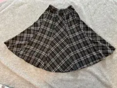 Right-on NAVY ロング フレアスカート　チェック　140cmのサムネイル