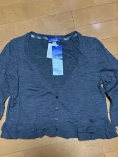 バーバリーブルーレーベル グレーのフリルカーディガンです✨