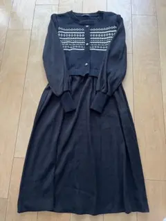 ニット付きワンピース 黒