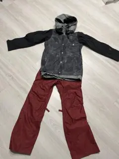 エスティボ　ESTIVOスノーボードウェア　スノボウェア　上下