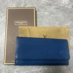 美品✨️】Louis Vuitton エピレザー 長財布 青 シリアルあり - メルカリ