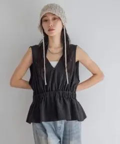 新品未使用タグ付 JEANASISチェックジャガードペプラムベスト