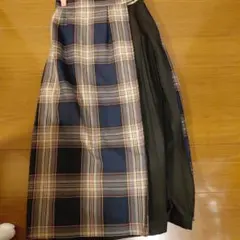 テチチ　ロングスカートのサムネイル