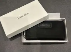 【Calvin Klein 販売証明書付】長財布 ラウンドファスナー ブラックのサムネイル
