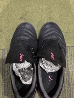 Asics Pro ブラック/ピンク スパイクシューズ　25.5