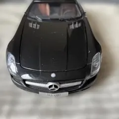 メルセデス・ベンツ AMG SLS 1/18 模型 レア ディーラー ミニカー メルセデス・ベンツ AMG SLS 1/18 模型 レア ディーラー ミニカー