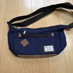 チャンピオン　ショルダーバック