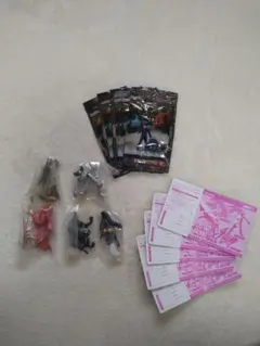 ウルトラマンカードゲーム 新品未開封パック 10枚 まとめ売り - メルカリ