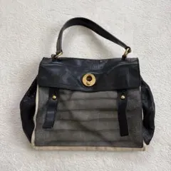 イブサンローサンミューズトゥ