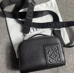 LOEWE ブラックレザーショルダーバッグ♩♪♬
