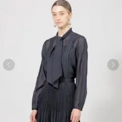 エポカ ネイビー シャツ