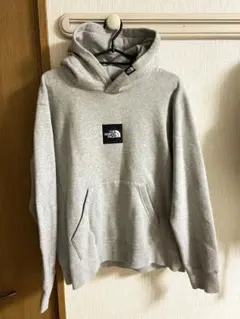 THE NORTH FACE パーカーのサムネイル