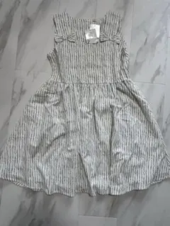 新品未使用品タグ付き　ストライプ星柄リボン付きワンピース 140サイズ