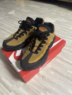 NIKE AIR MAX 95 スニーカーのサムネイル