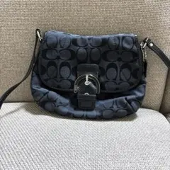 COACH シグネチャー　ショルダーバッグ　ブラック　SOHO