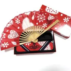 1A★新品★ヴィヴィアン ウエストウッド★扇子＆ハンカチ★ギフトボックス★