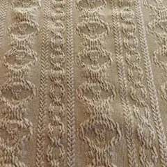 アラン風　シャーリングニット生地　はぎれ