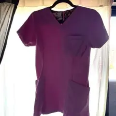 Wacoal スクラブ パープル　看護師　ナース服　ワコール　介護士　医師　白衣