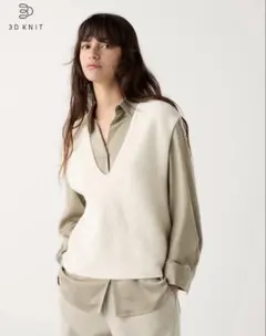 【美品】ユニクロ 3DスフレヤーンVネックベスト オフホワイトXL UNIQLO