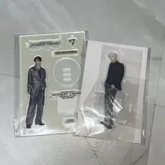 SEVENTEEN NEW ジュン アクリルスタンド アクスタのサムネイル