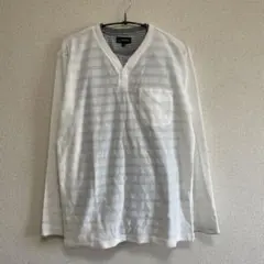 TOROY ストライプ柄 ホワイトTシャツ 重ね着 カジュアル