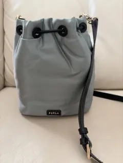 FURLA フルラ　グレー ショルダーバッグ