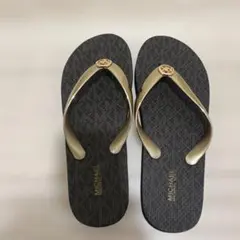 MICHAEL KORS ビーチサンダル MKロゴのサムネイル