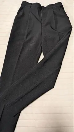 レディースパンツ　黒スラックス