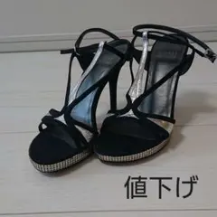 スチュワートワイツマンSTUART WEITZMAN サンダル23 黒のサムネイル