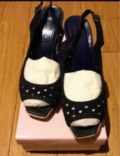 ダイアナ紺ピンヒール