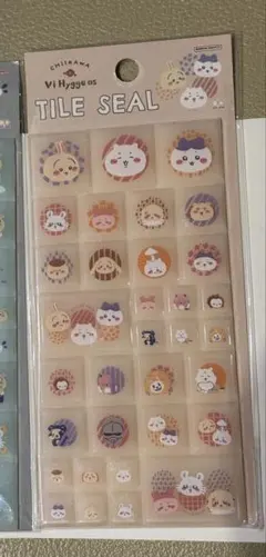 ちいかわ　タイルシール　オレンジ　1枚