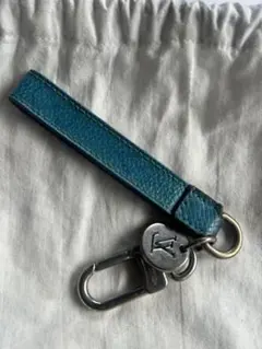 新品◇ブルガリ B-ZERO1 ストラップ キーホルダー シルバー 緑 レザー