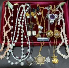 遺品整理　生前整理アクセサリーまとめ売り　ネックレス　リング