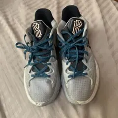 ナイキ カイリー ロー NIKE KYRIE LOW4