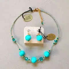 ムラーノガラス　ベネチアンガラスのネックレスとイヤリングのセット