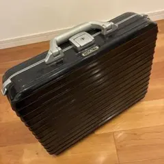 RIMOWA アタッシュケース ビジネスバッグのサムネイル