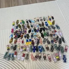 BE@RBRICK] ベアブリック グリーティング誕生日 PLUS 1000％ - メルカリ