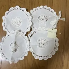 最終お値下げ　LAURA ASHLEY レースドイリー 4枚セットのサムネイル