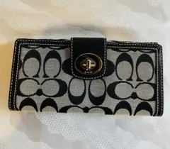 Coach 二つ折り財布 ウオレッド