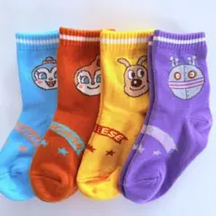 アンパンマン　キッズ　靴下4足セット