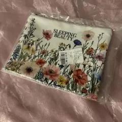 お値下げ依頼大歓迎‼️新品です✨️✨️Florina Floral Pouch - メルカリ