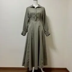 グリーンレーベルリラクシング　ロングワンピース　春　長袖　カーキ　大人　上品