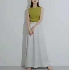 センスオブプレイス　光沢 ロングスカート シルバー マキシ丈　ハクプリント
